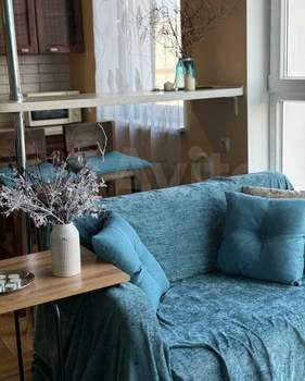 1-к квартира, вторичка, 42м2, 9/9 этаж