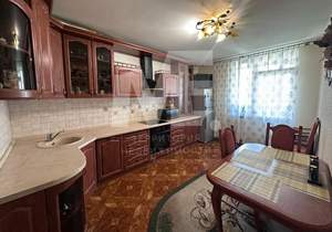 2-к квартира, вторичка, 70м2, 4/14 этаж