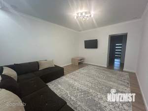 2-к квартира, вторичка, 64м2, 1/9 этаж