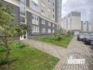 2-к квартира, вторичка, 57м2, 1/9 этаж