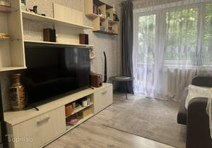 2-к квартира, вторичка, 42м2, 3/5 этаж