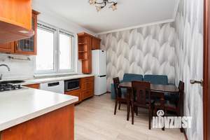 2-к квартира, вторичка, 61м2, 9/9 этаж
