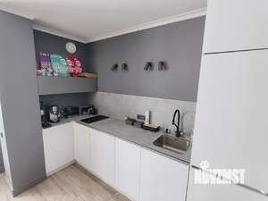 2-к квартира, вторичка, 62м2, 1/5 этаж