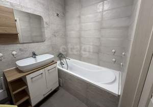 3-к квартира, вторичка, 79м2, 7/9 этаж