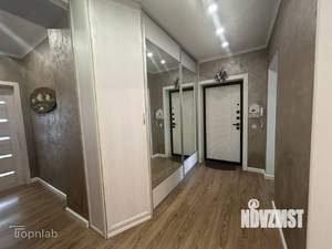 2-к квартира, вторичка, 64м2, 1/9 этаж