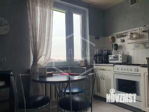 2-к квартира, вторичка, 49м2, 9/9 этаж