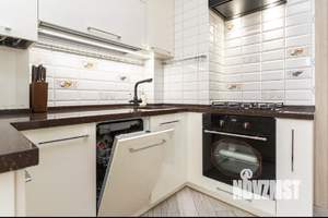 2-к квартира, вторичка, 72м2, 9/9 этаж