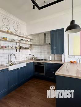 3-к квартира, вторичка, 109м2, 2/2 этаж