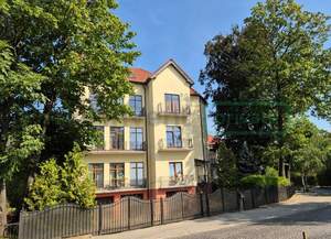 3-к квартира, вторичка, 140м2, 4/4 этаж