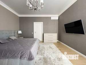 2-к квартира, вторичка, 64м2, 3/8 этаж