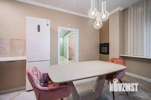 3-к квартира, вторичка, 105м2, 1/4 этаж