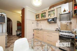 3-к квартира, вторичка, 64м2, 5/5 этаж