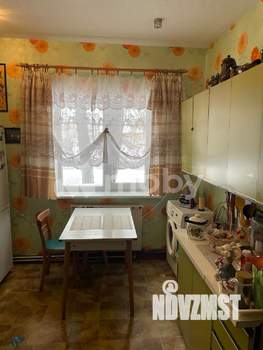 3-к квартира, вторичка, 60м2, 1/2 этаж