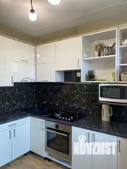 3-к квартира, вторичка, 72м2, 4/10 этаж