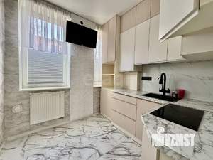 2-к квартира, вторичка, 42м2, 1/3 этаж