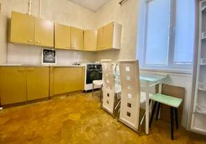 2-к квартира, вторичка, 39м2, 1/3 этаж