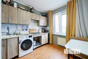 3-к квартира, вторичка, 65м2, 9/9 этаж