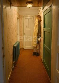 2-к квартира, вторичка, 36м2, 1/3 этаж