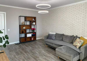 2-к квартира, вторичка, 50м2, 5/5 этаж