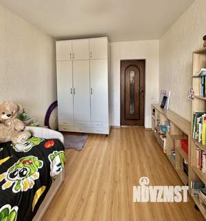 3-к квартира, вторичка, 68м2, 5/5 этаж