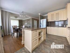 3-к квартира, вторичка, 71м2, 9/17 этаж