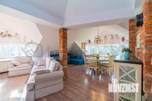 3-к квартира, вторичка, 105м2, 5/5 этаж