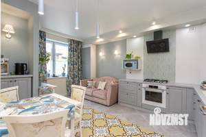2-к квартира, вторичка, 58м2, 1/5 этаж