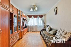 4-к квартира, вторичка, 64м2, 9/9 этаж