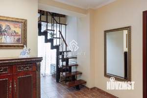 3-к квартира, вторичка, 103м2, 6/7 этаж