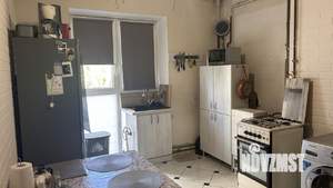 2-к квартира, вторичка, 58м2, 3/10 этаж