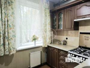 2-к квартира, вторичка, 37м2, 1/2 этаж