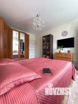 2-к квартира, вторичка, 57м2, 1/3 этаж