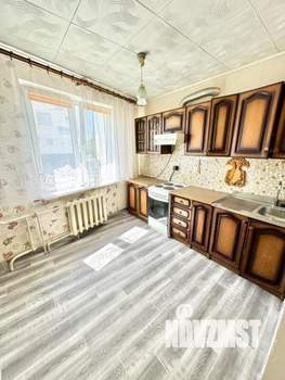 2-к квартира, вторичка, 61м2, 1/10 этаж