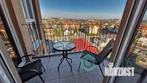 2-к квартира, вторичка, 63м2, 9/12 этаж