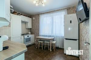 2-к квартира, вторичка, 50м2, 1/10 этаж