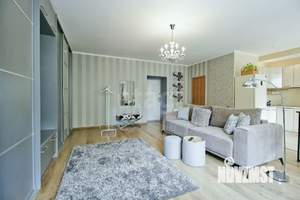 Студия квартира, вторичка, 44м2, 3/7 этаж