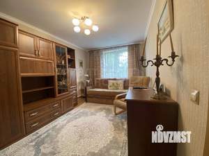 4-к квартира, вторичка, 104м2, 3/3 этаж