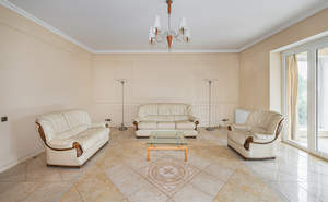 5-к квартира, вторичка, 278м2, 3/3 этаж