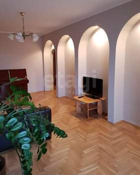 3-к квартира, вторичка, 82м2, 5/5 этаж