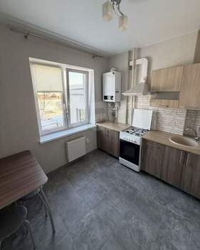 1-к квартира, вторичка, 35м2, 1/4 этаж