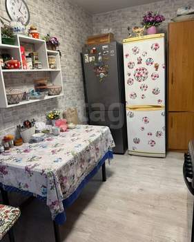 2-к квартира, вторичка, 54м2, 1/3 этаж