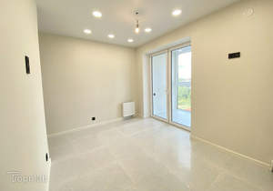 2-к квартира, вторичка, 65м2, 3/4 этаж