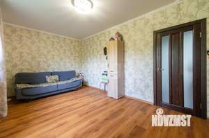 2-к квартира, вторичка, 64м2, 3/3 этаж