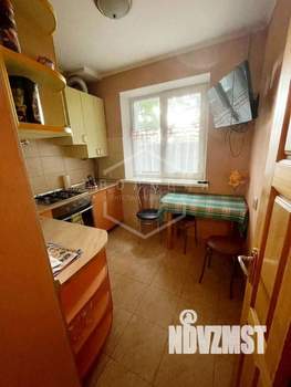 2-к квартира, вторичка, 40м2, 1/5 этаж