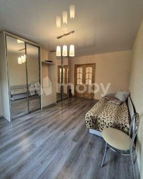 2-к квартира, вторичка, 53м2, 1/1 этаж