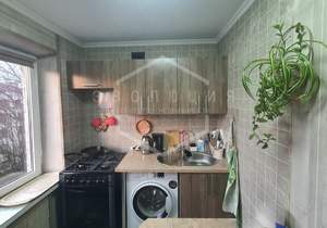 4-к квартира, вторичка, 62м2, 5/5 этаж