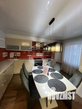 3-к квартира, вторичка, 101м2, 1/5 этаж