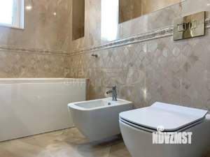 4-к квартира, вторичка, 195м2, 3/3 этаж