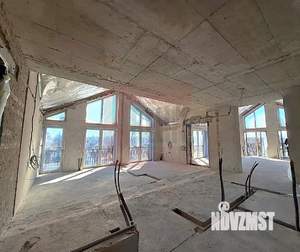 6-к квартира, вторичка, 361м2, 4/4 этаж