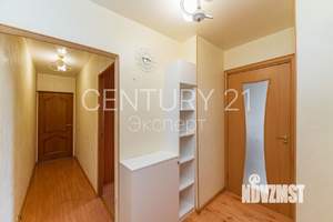 2-к квартира, вторичка, 50м2, 10/10 этаж